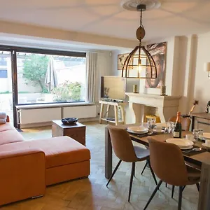 Gelegen Gezellig Met Groot Terras Appartement Oostende